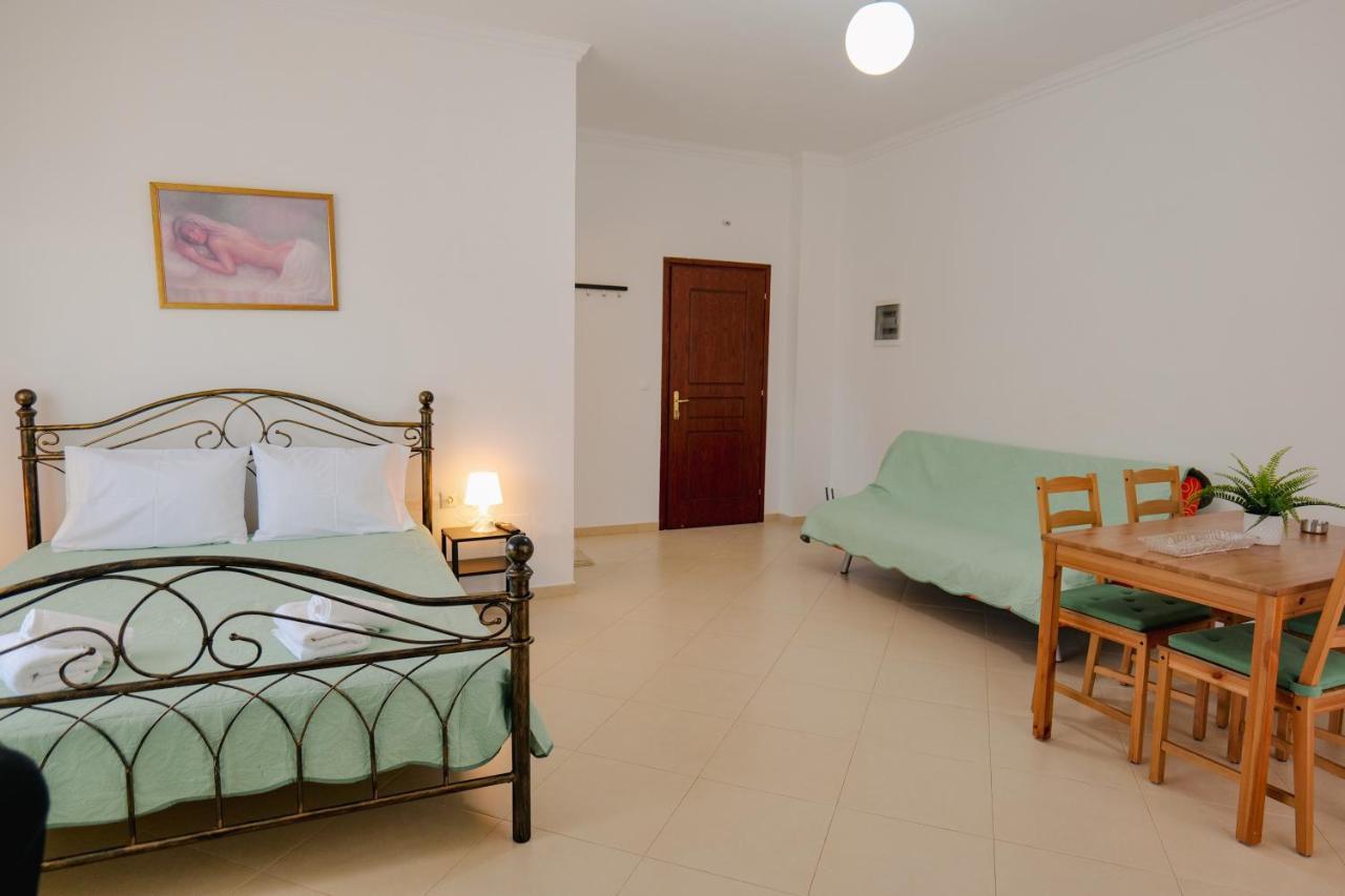 Malasi Apartments 卡萨米尔 外观 照片